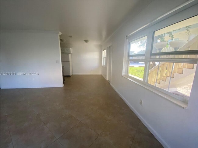 Photo - 3670 SW 60th Ave Unit 2