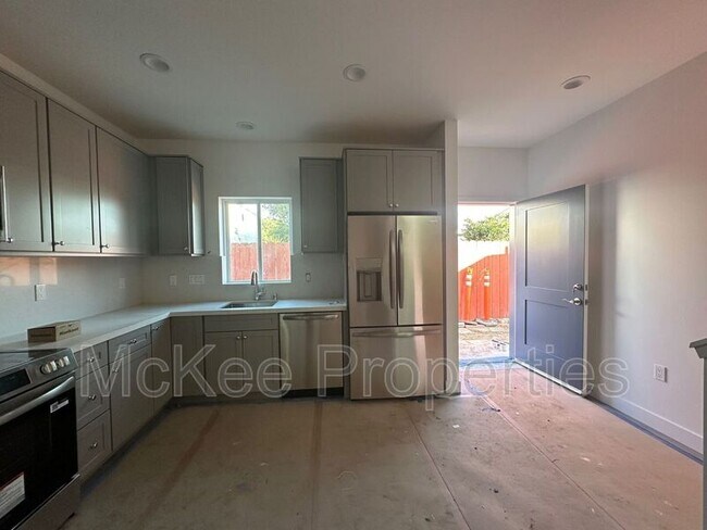 Photo - 6174 Dorothy Dr