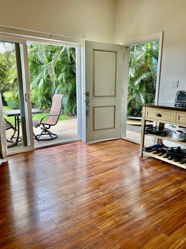 Photo - 265 Kenolio Rd