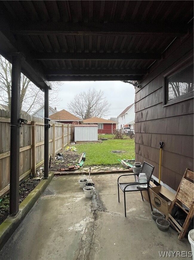 Photo - 226 Longnecker St