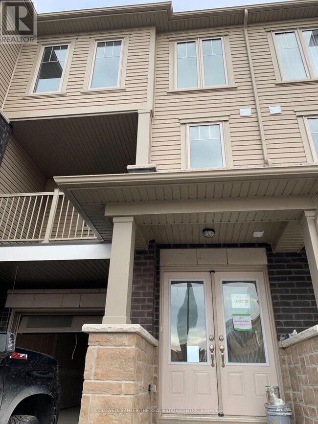 Photo - 94 Ambereen Pl