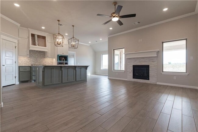 Photo - Luxury 4 Bedroom 3 Bathroom Home with bonus room & storm shelter in Deer Creek Schools- Neighborh...