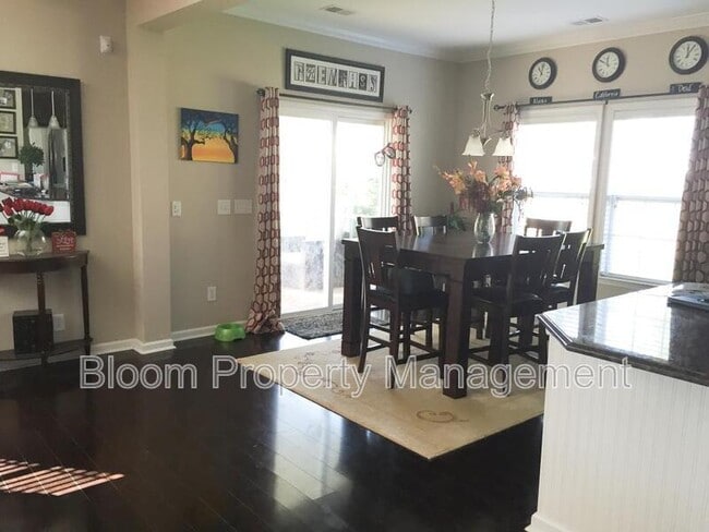 Photo - 5432 Kings River Dr