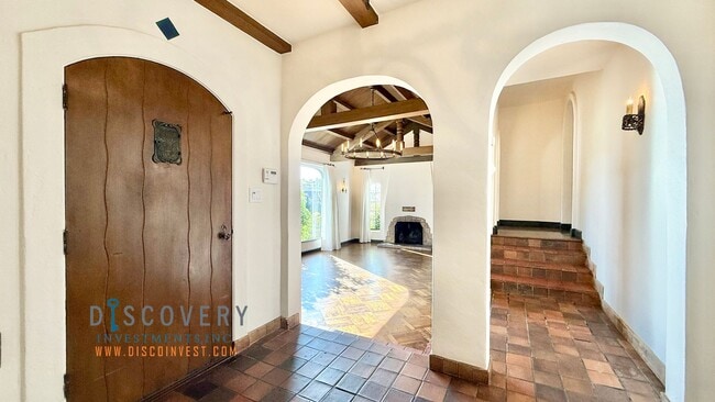 Photo - Oakmore 3+ Bedroom Spanish Mediterranean Home