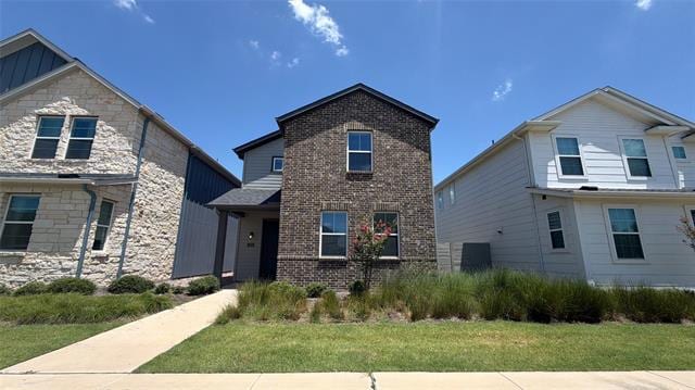 Building Photo - 1708 Laurel Ln