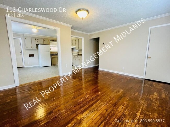 Photo - 113 Charleswood Dr