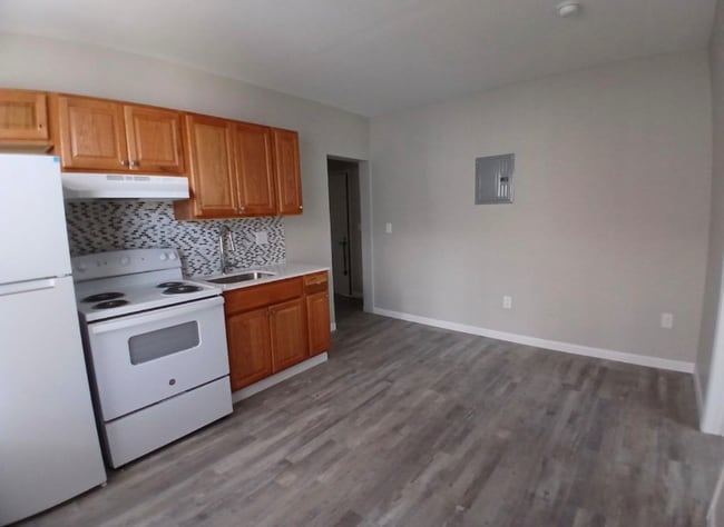 Photo - 421 Washington St Unit B7