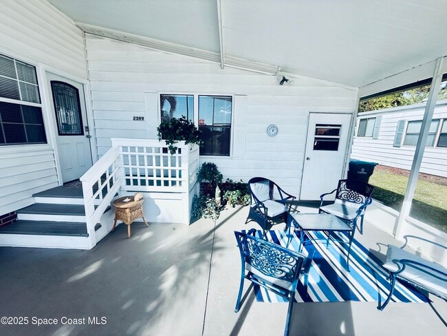 Photo - 2399 Coconut Palm Dr