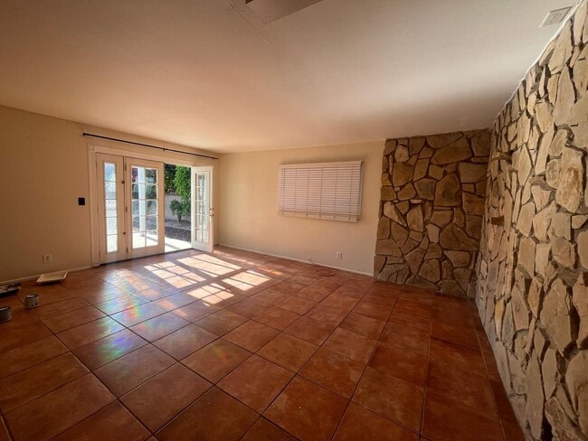 Photo - PRIVATE 3 bed/3 bath HOME + Office/Studio. NO OTHER UNITS ON PROPERTY.