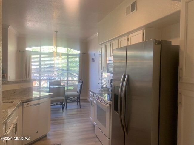 7050 E Sunrise Dr Unit 5204