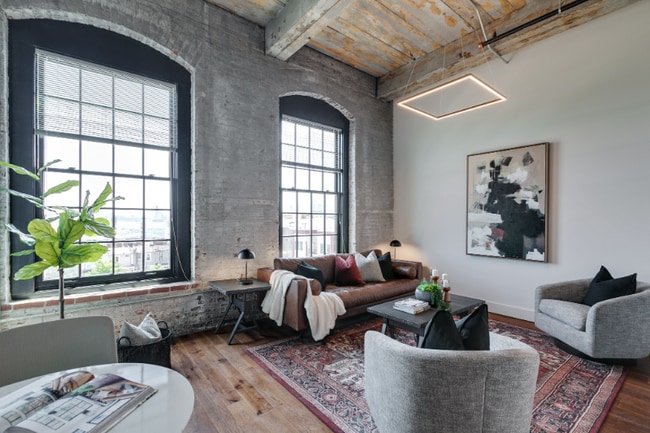 Photo - 173 W Berks St Apartamento
