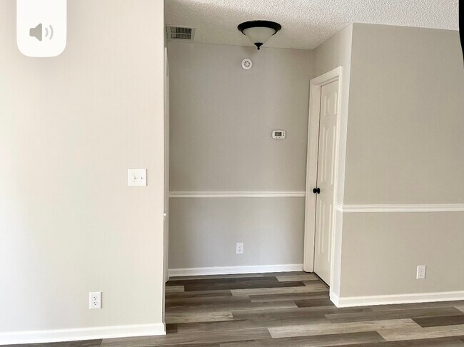 Photo - 110 Heywood Rd Unit Heywood crossing condos #15-B