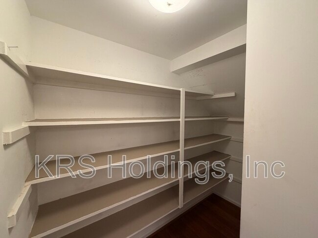 Photo - 1517 Rollesby Way Unit 24