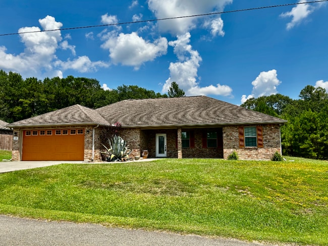 Building Photo - 123 Barbara Dr Rental