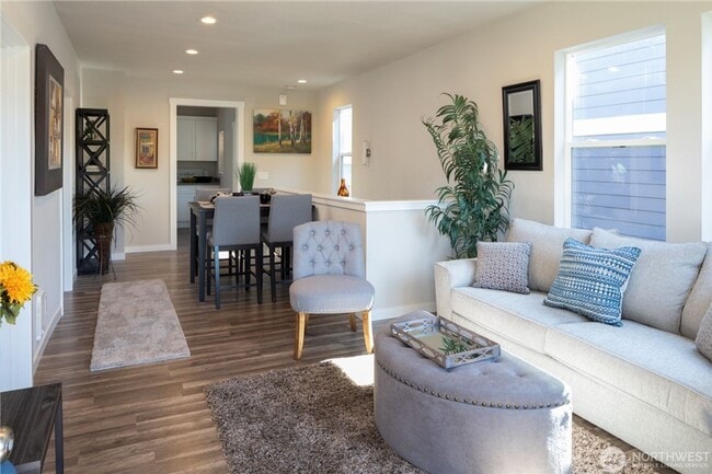 Photo - Updated 4bed/2bath Home in Walkable location!