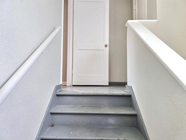 Photo - 1136 5th Ave N
