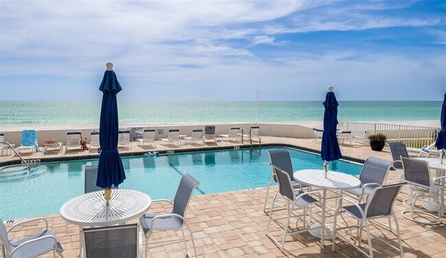 Photo - 1900 Benjamin Franklin Dr Casa