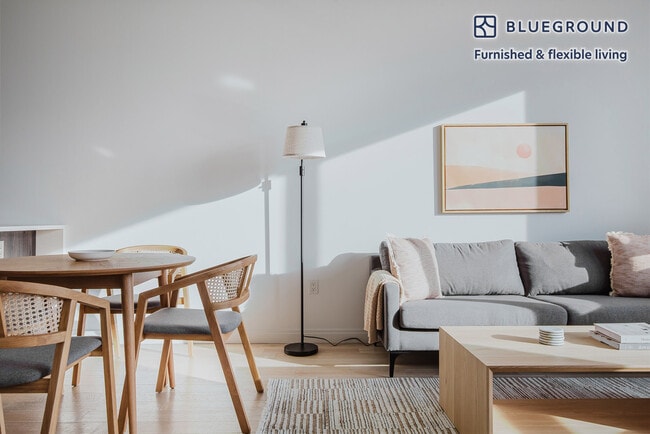 Photo - 255 Brunswick St Unit FL2-ID1690