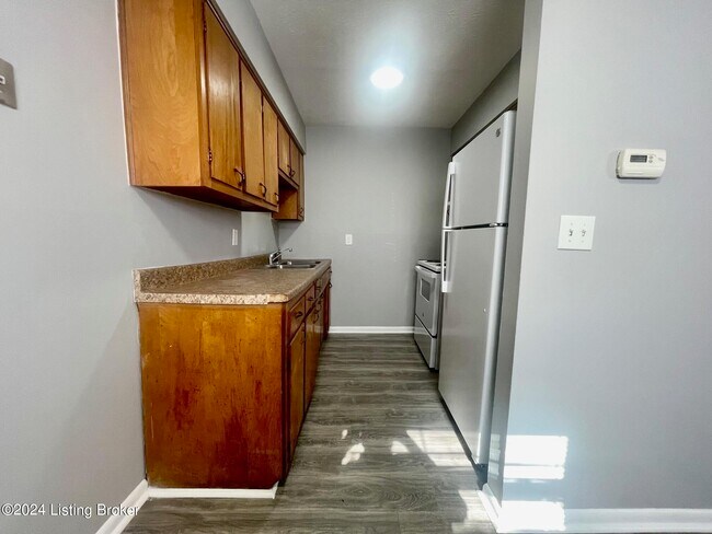 Photo - 3409 Prestwood Dr Unit 2