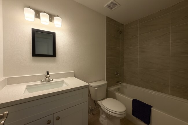 Photo - 904 NE 43rd Terrace