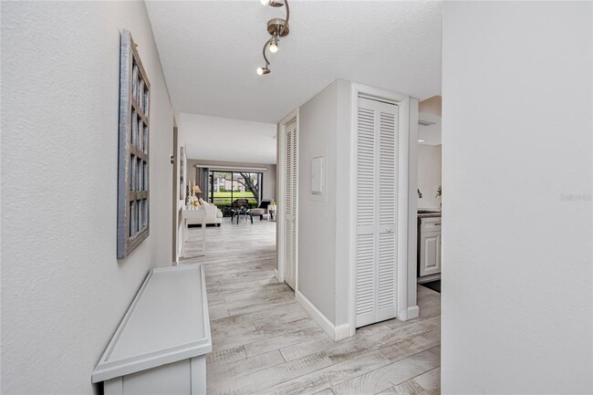Photo - 129 Lakeview Way