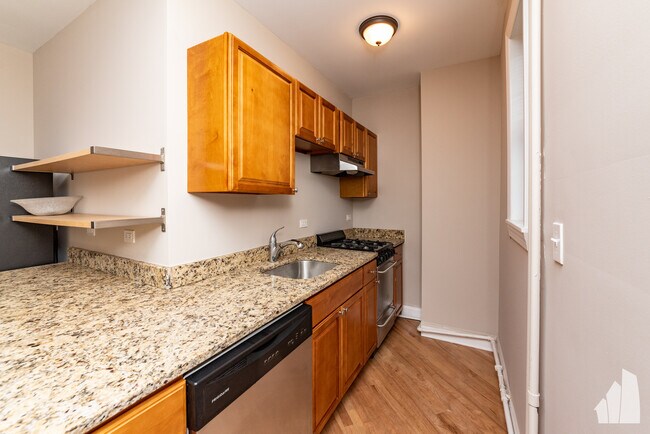 894 Green Bay Rd Unit 896A-09