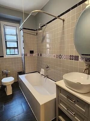 Photo - 504 Grand St Unit C12