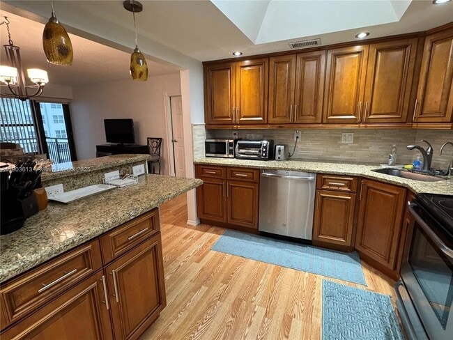 Photo - 3800 Galt Ocean Dr Unidad 603