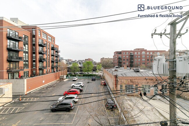 1313 W Randolph St Unit SI FL3-ID1262