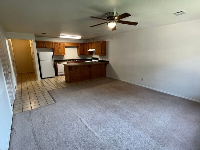 Photo - 308 W 16th Ct Unit A