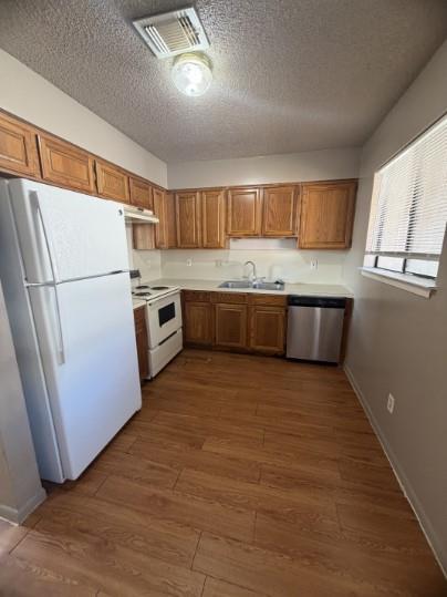 Building Photo - 139 Elm St Unit 302