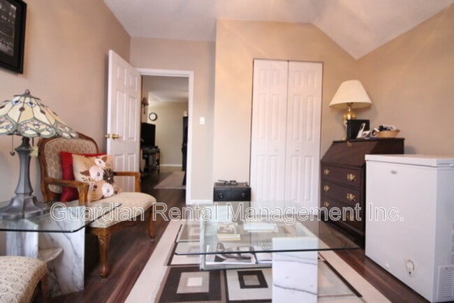 Photo - 50 Ontario St Unit Apt 5