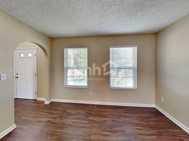 Photo - 130 Brittney Rd