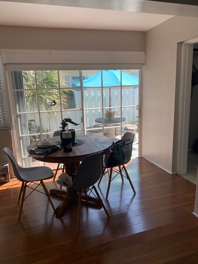 Photo - 1625 Wilson St Unidad Wilson St. Frnt