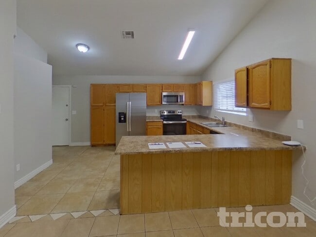 Photo - 1128 E Jensen St