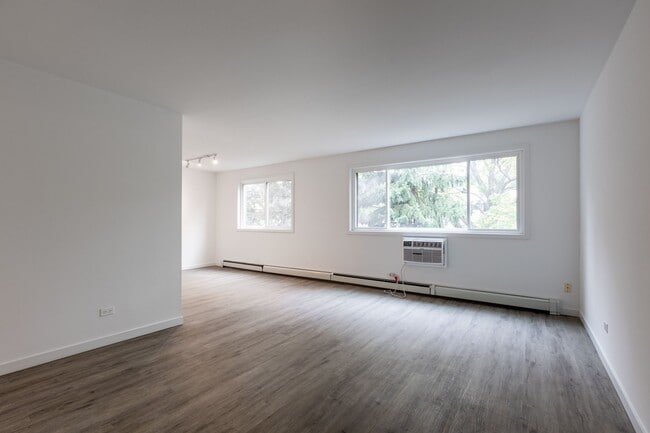 Photo - 7621 N Sheridan Rd Unit 1K