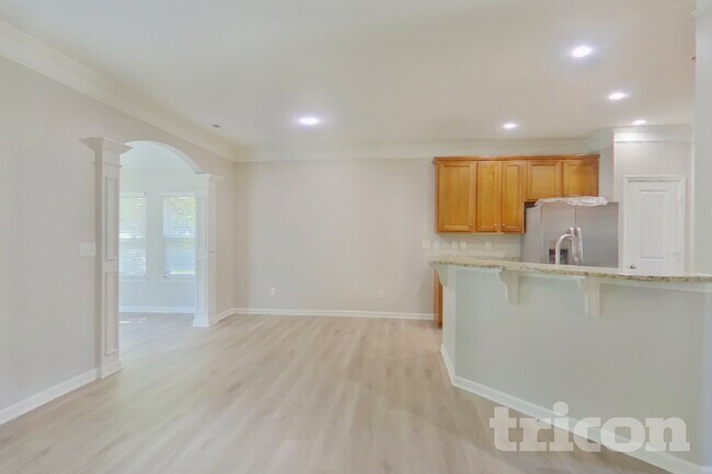 Photo - 1413 Eastway Dr