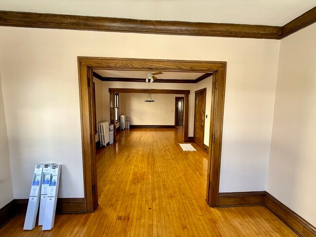 Photo - 3741 Harriet Ave Unidad 3