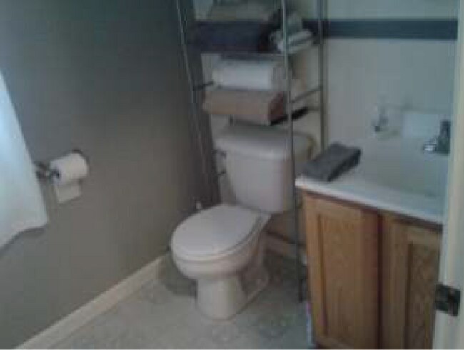 Photo - 1360 Main St Unit U402