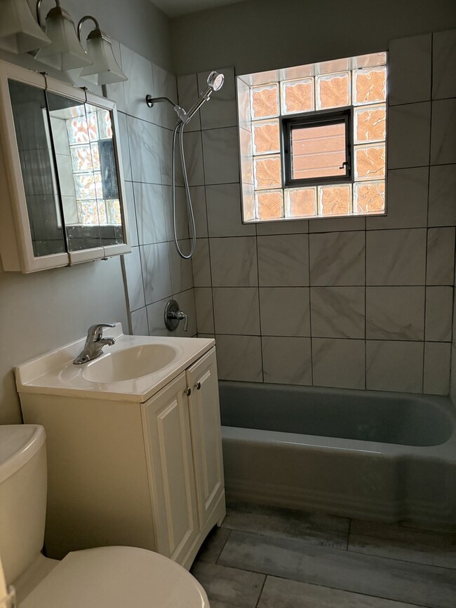 Photo - 16 W Terrace St Unit 1S