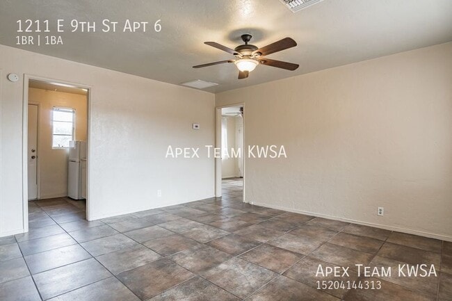 Photo - 1211 E 9th St