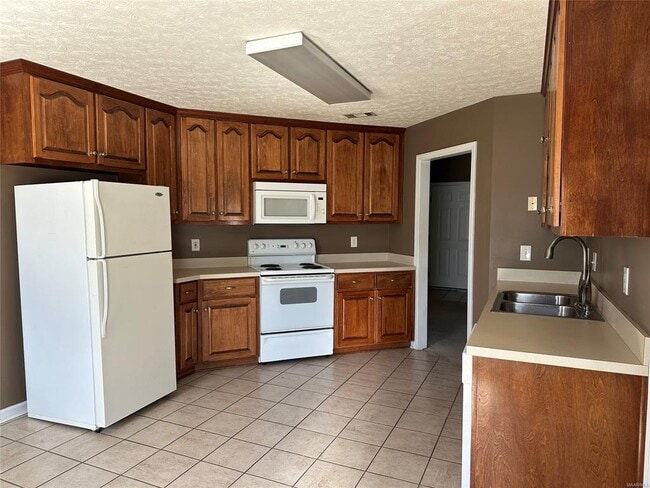 Photo - 40 Pin Oak Dr