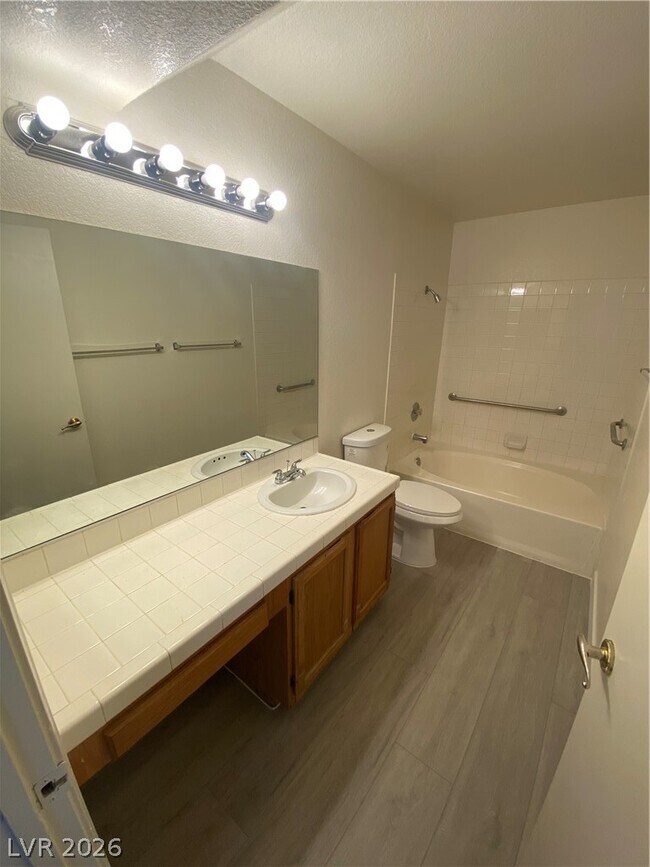 Building Photo - 7570 W Flamingo Rd Unit 125