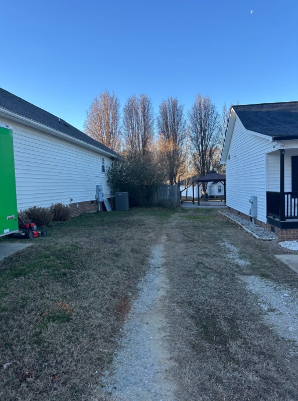 Photo - 2105 McKinnon Dr