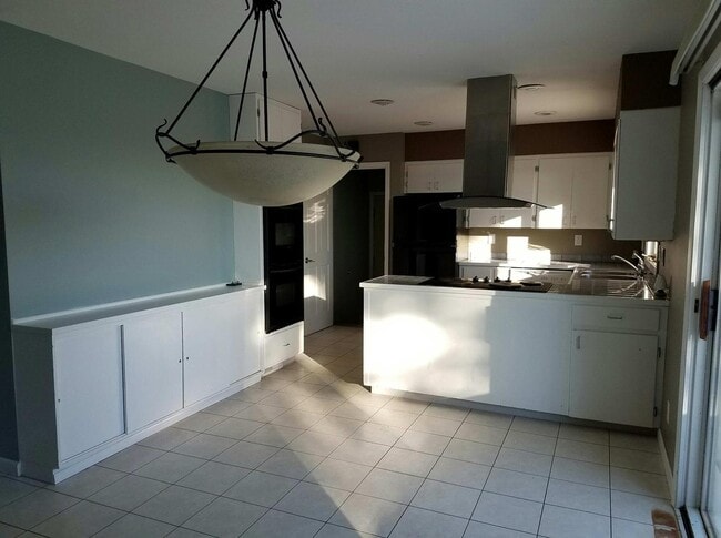 Photo - House- NW Unit 1