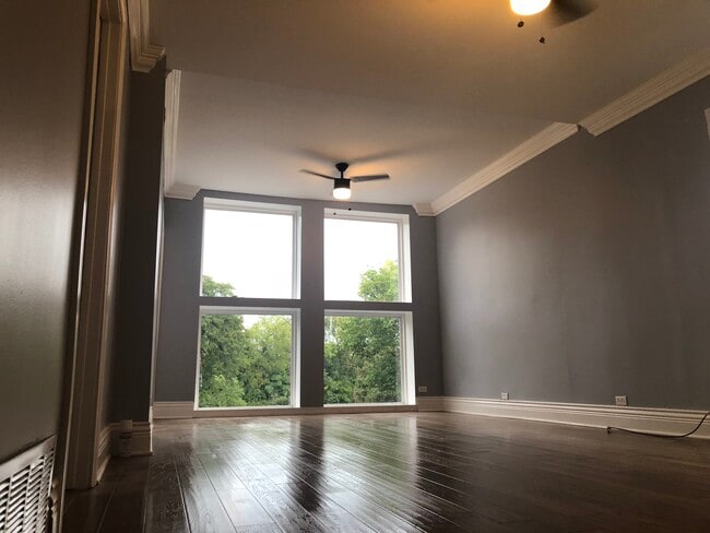 Building Photo - 3960 S Western Ave Rental