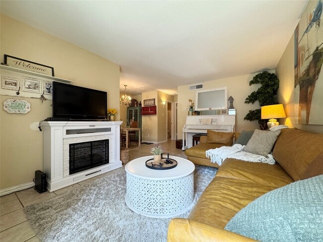 Photo - 5550 N Braeswood Blvd Unit 128