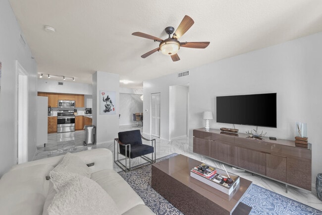 Photo - 250 NE 3rd Ave