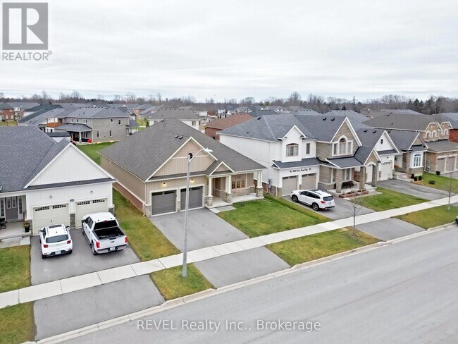 Photo - 1214 Green Acres Dr