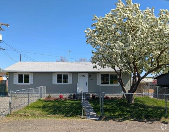 Building Photo - 1120 Horne Rd Rental